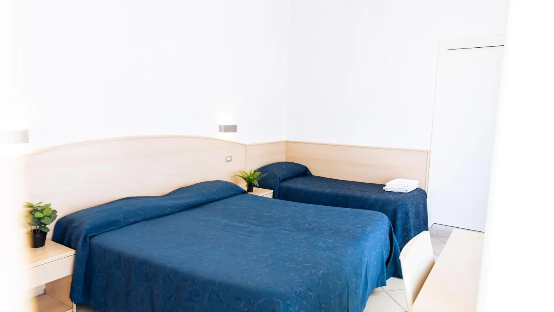 קרביה Hotel Al Faro איטליה