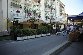 קרביה Hotel Al Faro