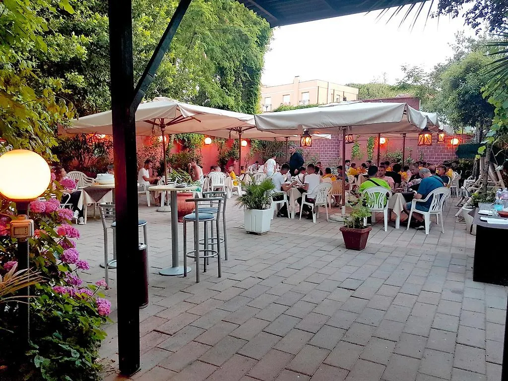 קרביה Hotel Al Faro