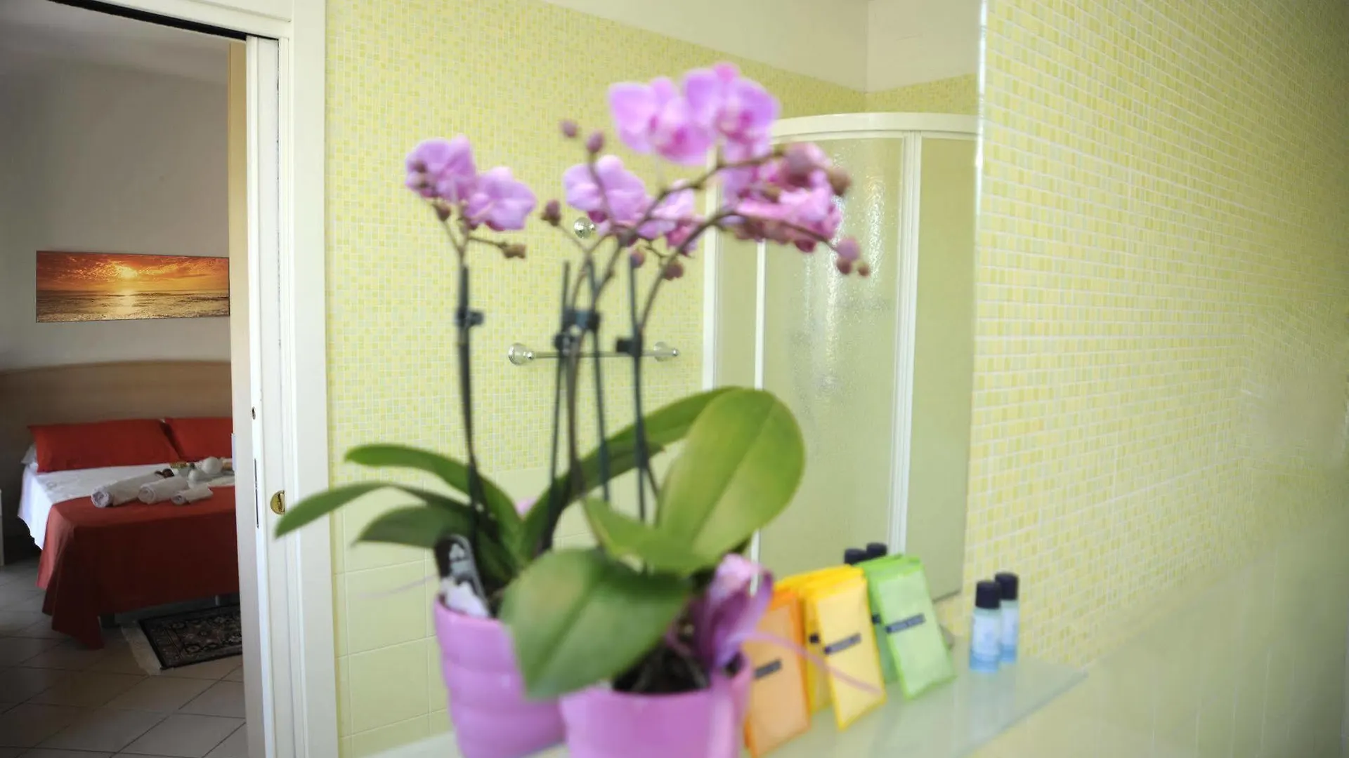 קרביה Hotel Al Faro