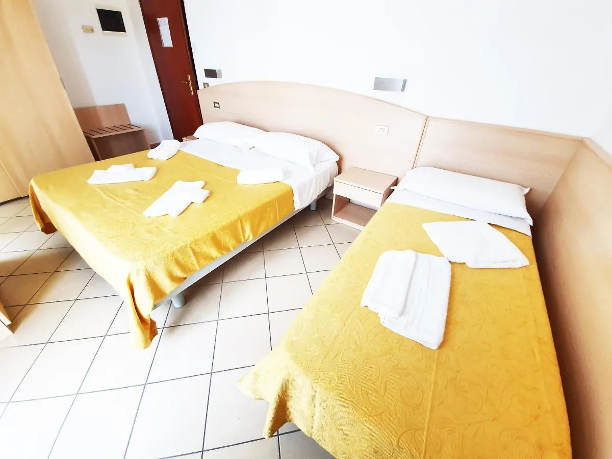 ***  קרביה Hotel Al Faro איטליה