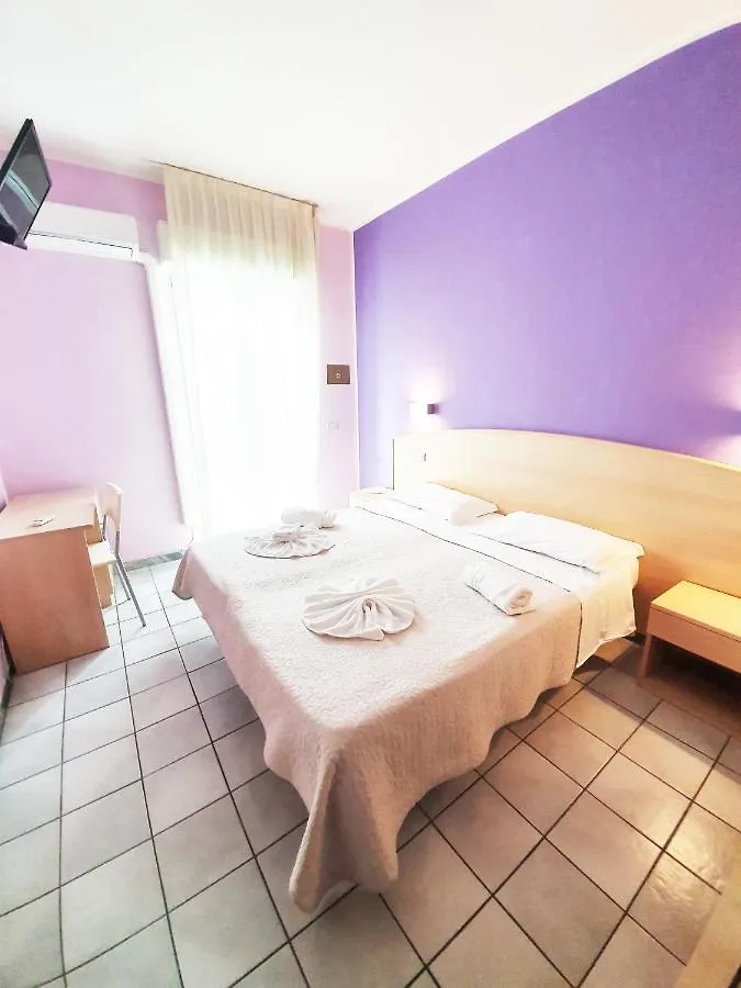 קרביה Hotel Al Faro 3*,